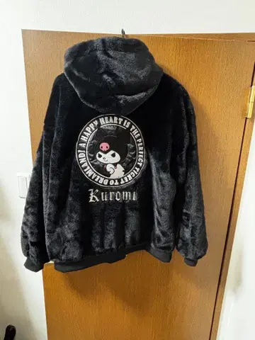 쿠로미 플리스 후드티 M-L 블랙 산리오