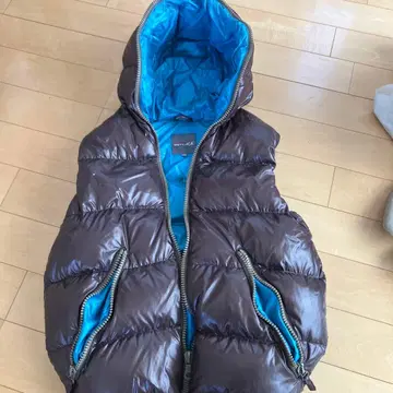 DUVETICA 후드 부착 다운 자켓 48