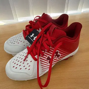 새상품 Under Armour 소년 야구 스파이크 22cm