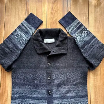 Edition 노르딕 무늬 다크 블루 가디건