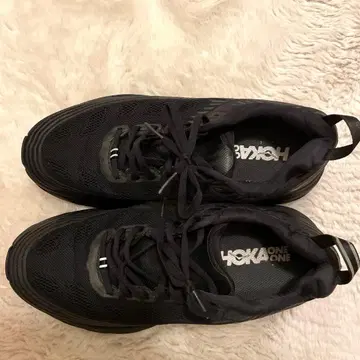 HOKA BONDI6