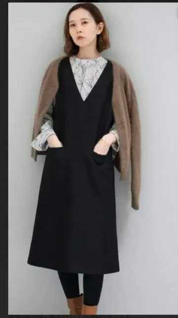 새상품급 어반 리서치 ROSSO 점퍼 원피스/36/블랙