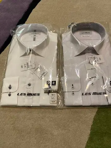 LES MUES 화이트 셔츠 M 사이즈 2개 세트