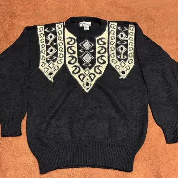 웨스턴 커넥션 키라키라 니트 아크릴 니트