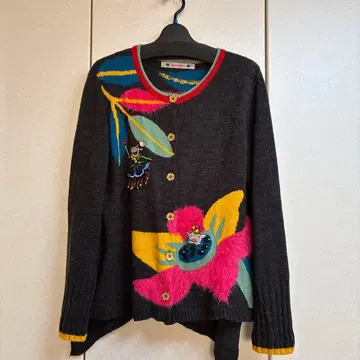 자수 그레이 긴팔 가디건