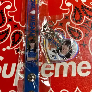 시오자와 미사키 클리어 밴드 아크릴 키링 파이터즈 걸 2024