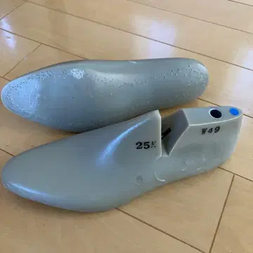 신발 사이즈 25.5cm W49