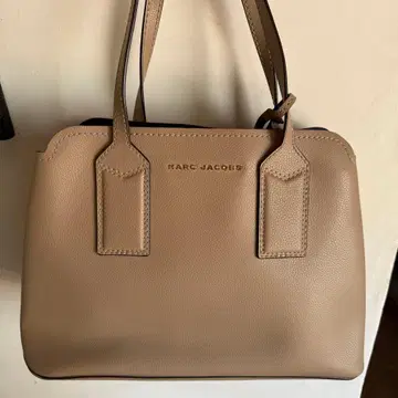 마크 제이콥스 베이지 토트백