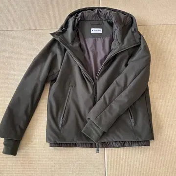 글로벌 워크 [다크 그린 후드 부착 다운 자켓 S]