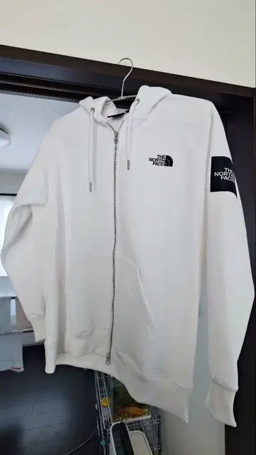 더 노스페이스 화이트 풀 집업 후드티