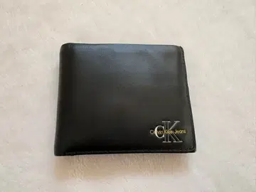캘빈 클라인 진스 이단 접이식 지갑 블랙