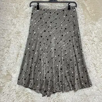 온워드 23구 변형 헴 스커트 38 기하학 도트 브라운 성인 여성스러운