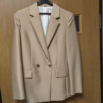 미사용 ANAYI 베이지 테일러드 자켓 아나이 36