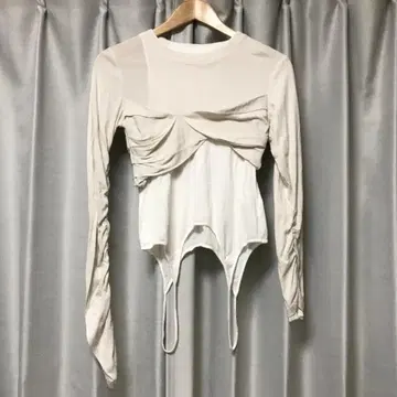 IRENE 시어 레이어드 롱 슬리브 T셔츠