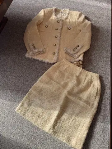 잉게보그 트위드 셋업