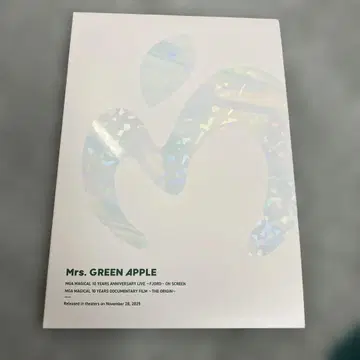 Mrs. GREEN APPLE 10주년 기념 라이브 피요르드 극장 팜플렛