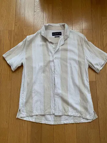Abercrombie & Fitch 오버 사이즈 반팔 셔츠 XS