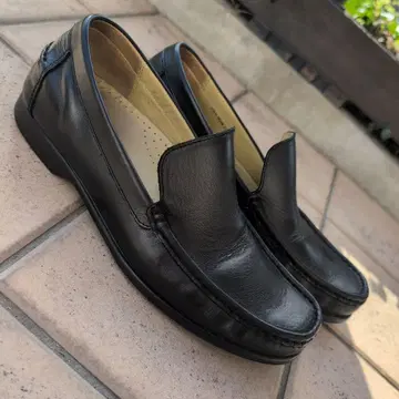 REGAL 블랙 가죽 로퍼