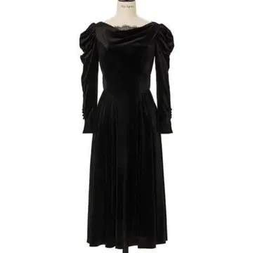 Herlipto Majestic Velour Dress