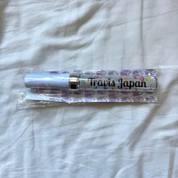Travis Japan 응원봉 선물