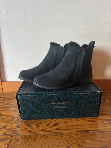 에뮤 호주 부츠