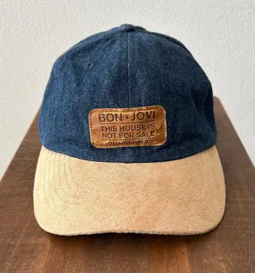 BON JOVI 2018 투어 캡 데님 스웨이드 레어 공식