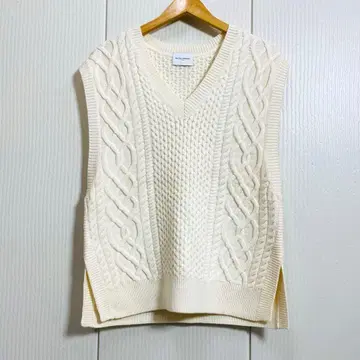 UNITED ARROWS UWSC W 케이블 V넥 베스트 울