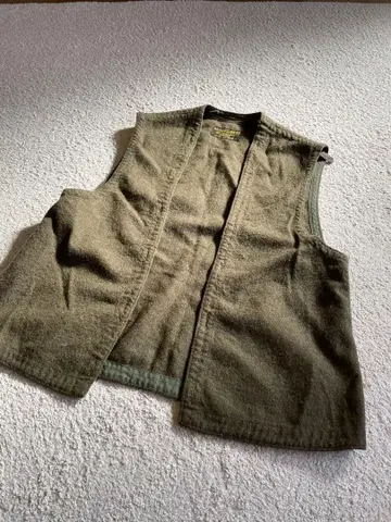 네덜란드군 울 라이너 베스트