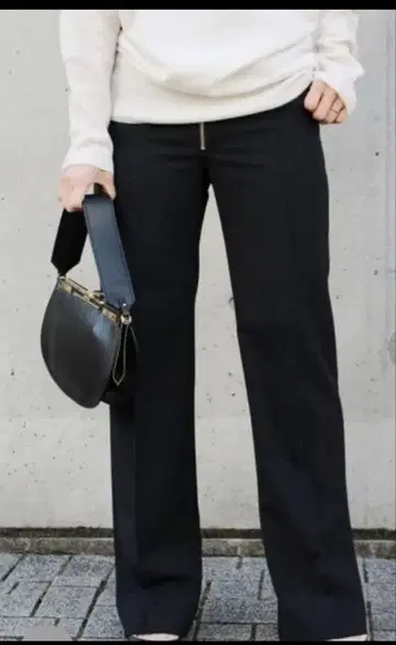 DEUXIEME CLASSE 두지엠 클라세 센터라인 팬츠