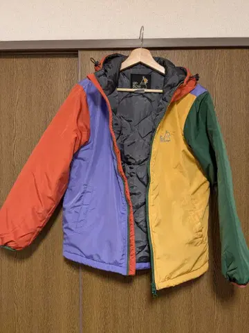 고 슬로우 카라반 멀티 컬러 다운 자켓 코트