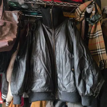 롱넥 블랙 가죽 자켓