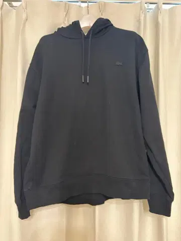 라코스테 블랙 후드 부착 후드티