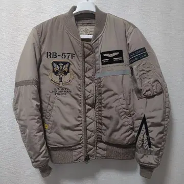 AVIREX MA-1 플라이트 자켓 베이지