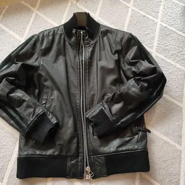 가죽 재킷