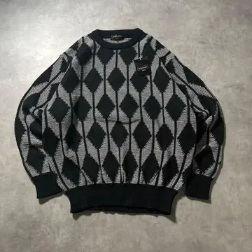 빈티지 흑백 아가일 기하학 무늬 아트 패턴 니트 스웨터