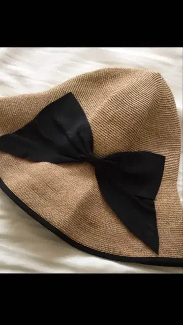 Athena New York 아테나 뉴욕 햇 탄 x 블랙