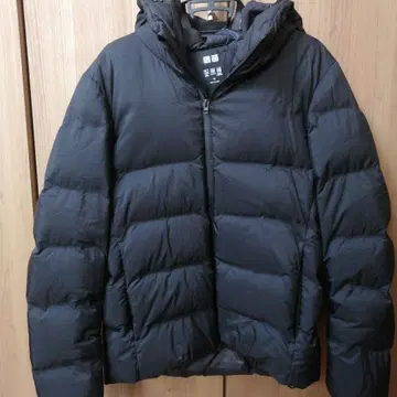 UNIQLO 심리스 다운 자켓 M 사이즈