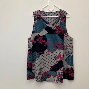 시선당 슬리브리스 튜닉 꽃무늬