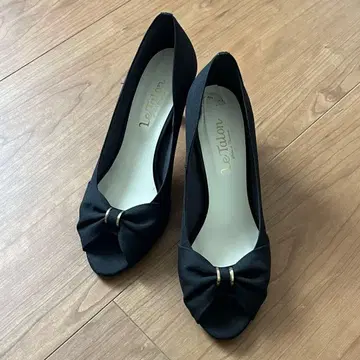 루탈론 24.5cm 하이힐 블랙