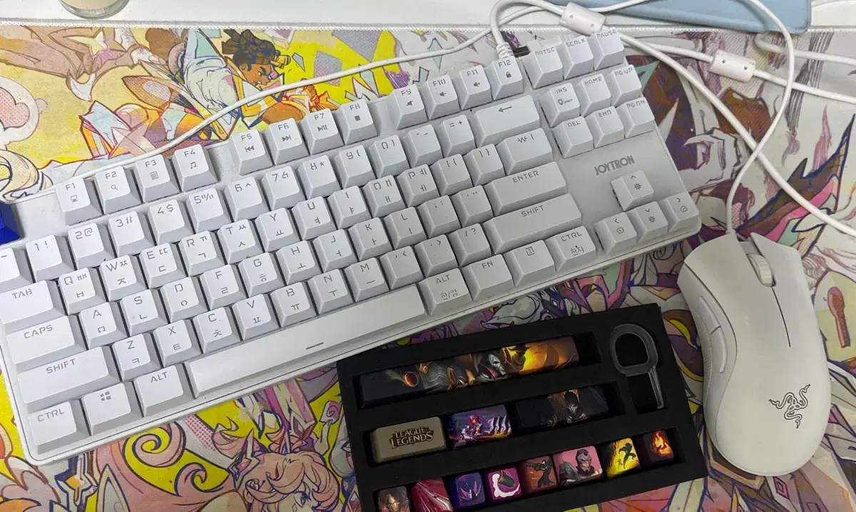 Shop 조이트론키보드 on Bunjang Global Site - No more Korean account!