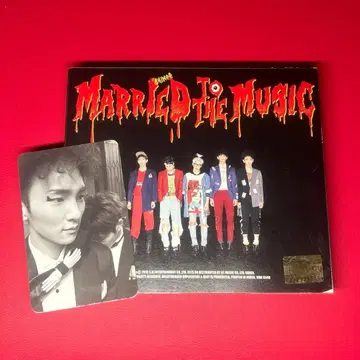SHINee married to the music 키 트레이딩 카드 포함
