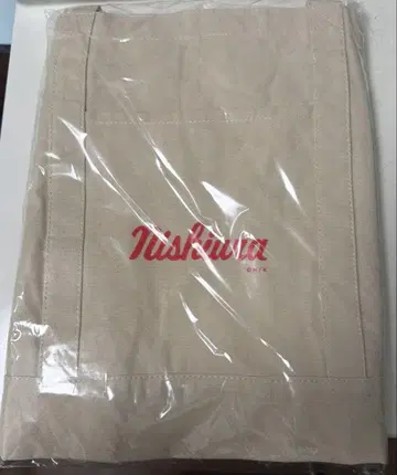 크게 휘두르며 니시우라 토트백