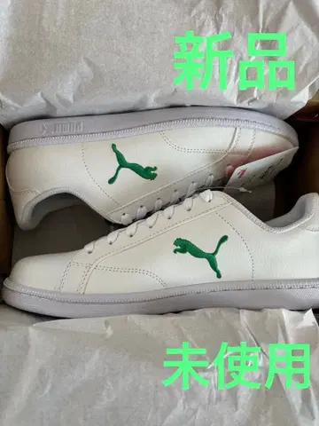 [ 새상품 미사용 ] PUMA 화이트/그린 스니커즈 25.5cm