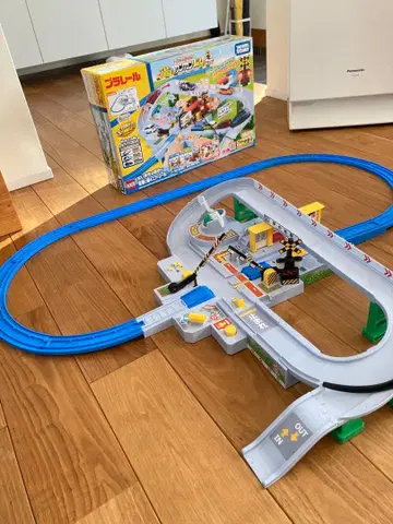 타카라토미 프라레일 쿠루조 와타루조 칸칸 건널목 세트