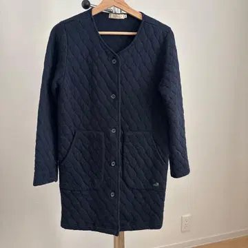 크로커다일 네이비 퀼팅 코트
