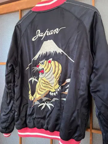 [ HOUSTON ] 레이온 수베니어 자켓 (TIGER)