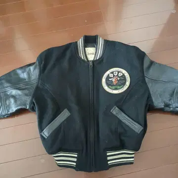 Scoop 바시티 자켓