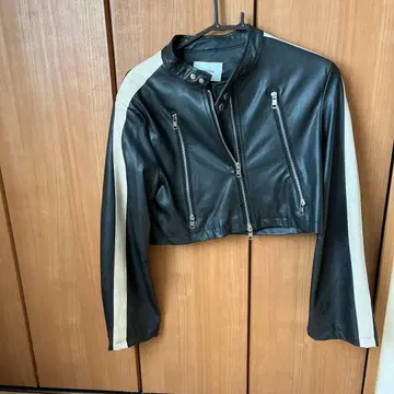 크롭 가죽 자켓 블랙/화이트