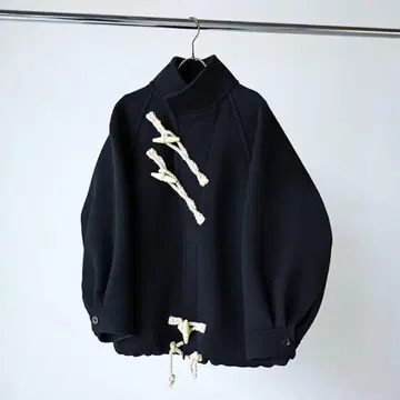 HYKE 더플 블랙 사이즈 1