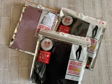 유니클로 울트라 웜 레깅스 2개 히트텍 1개